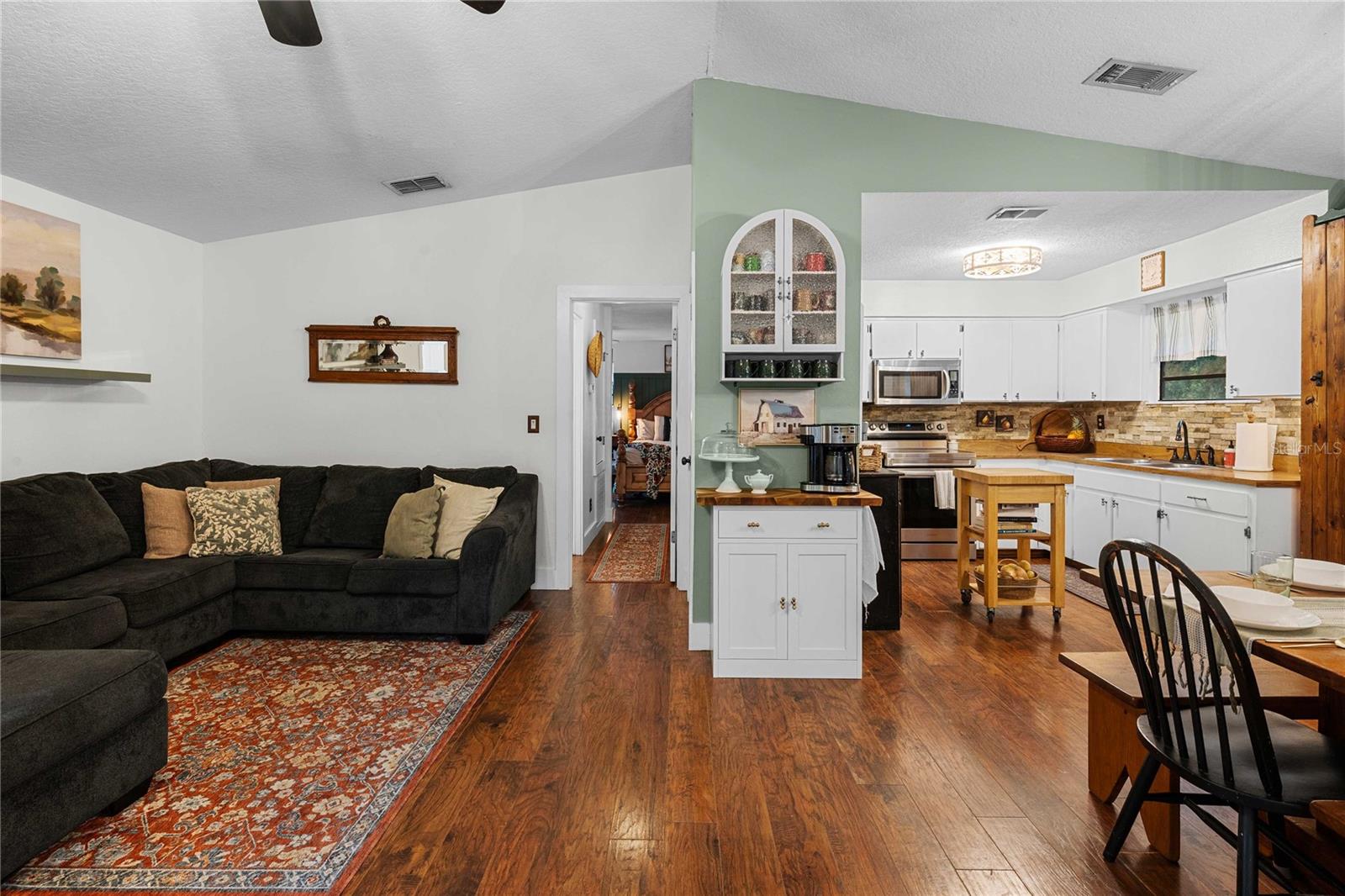 24142 Tamber Rd, Brooksville, FL 34602 photo