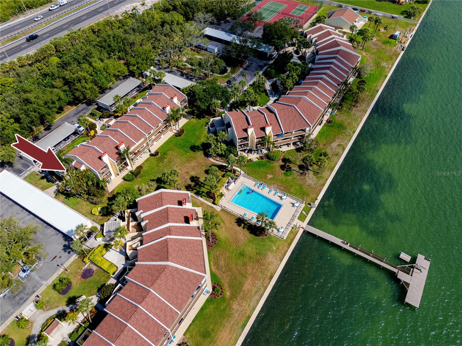 7510 Sunshine Skyway Ln #P 4, Saint Petersburg, FL 33711 photo