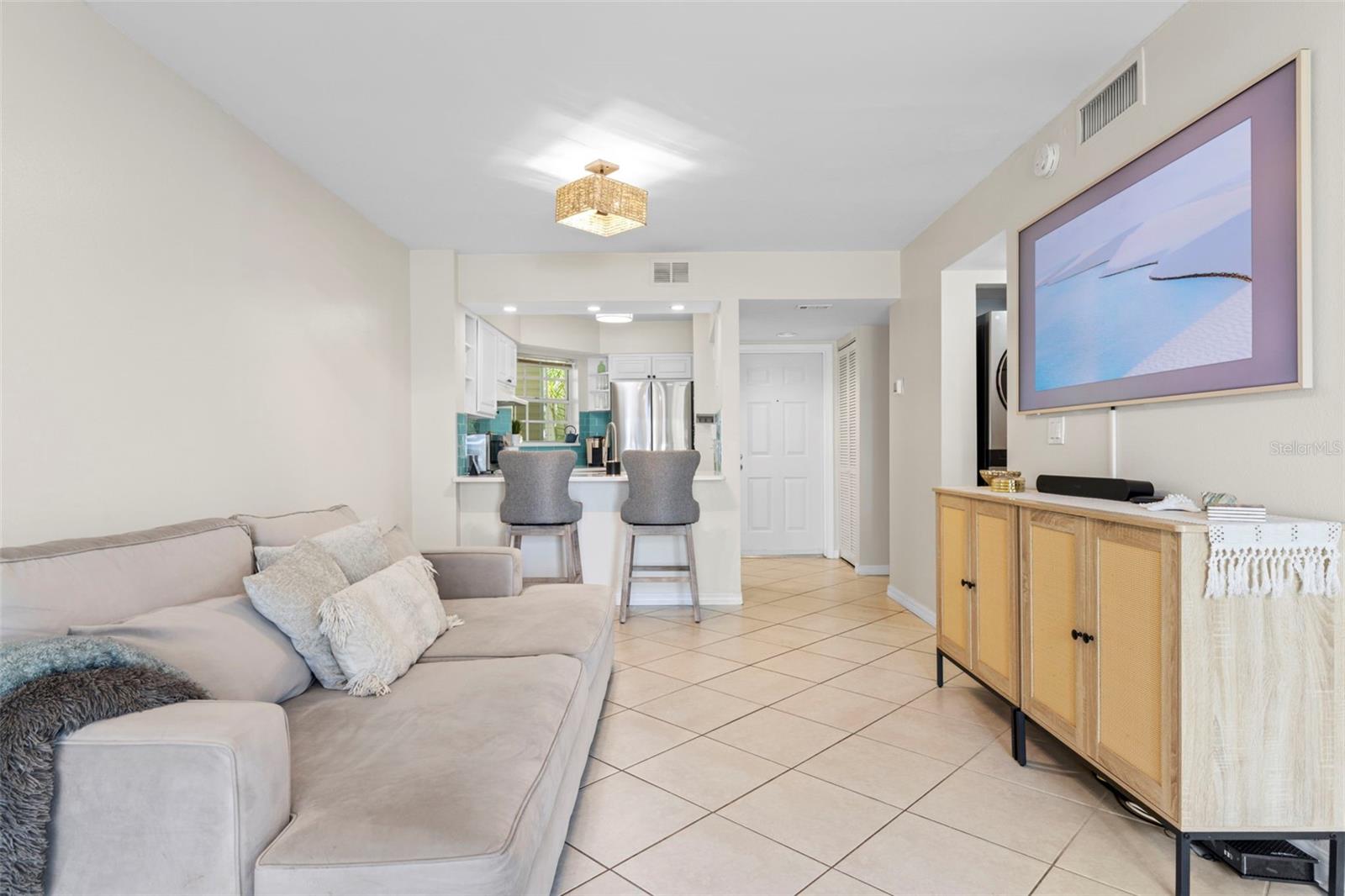 6915 Stones Throw Cir #3104, Saint Petersburg, FL 33710 photo