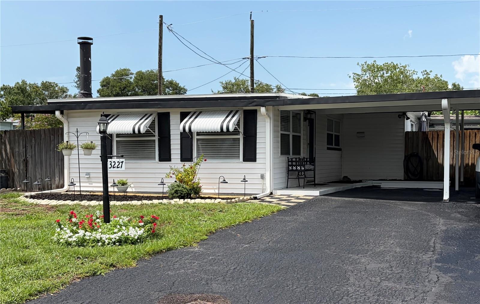 3227 48 Ave, Saint Petersburg, FL 33714