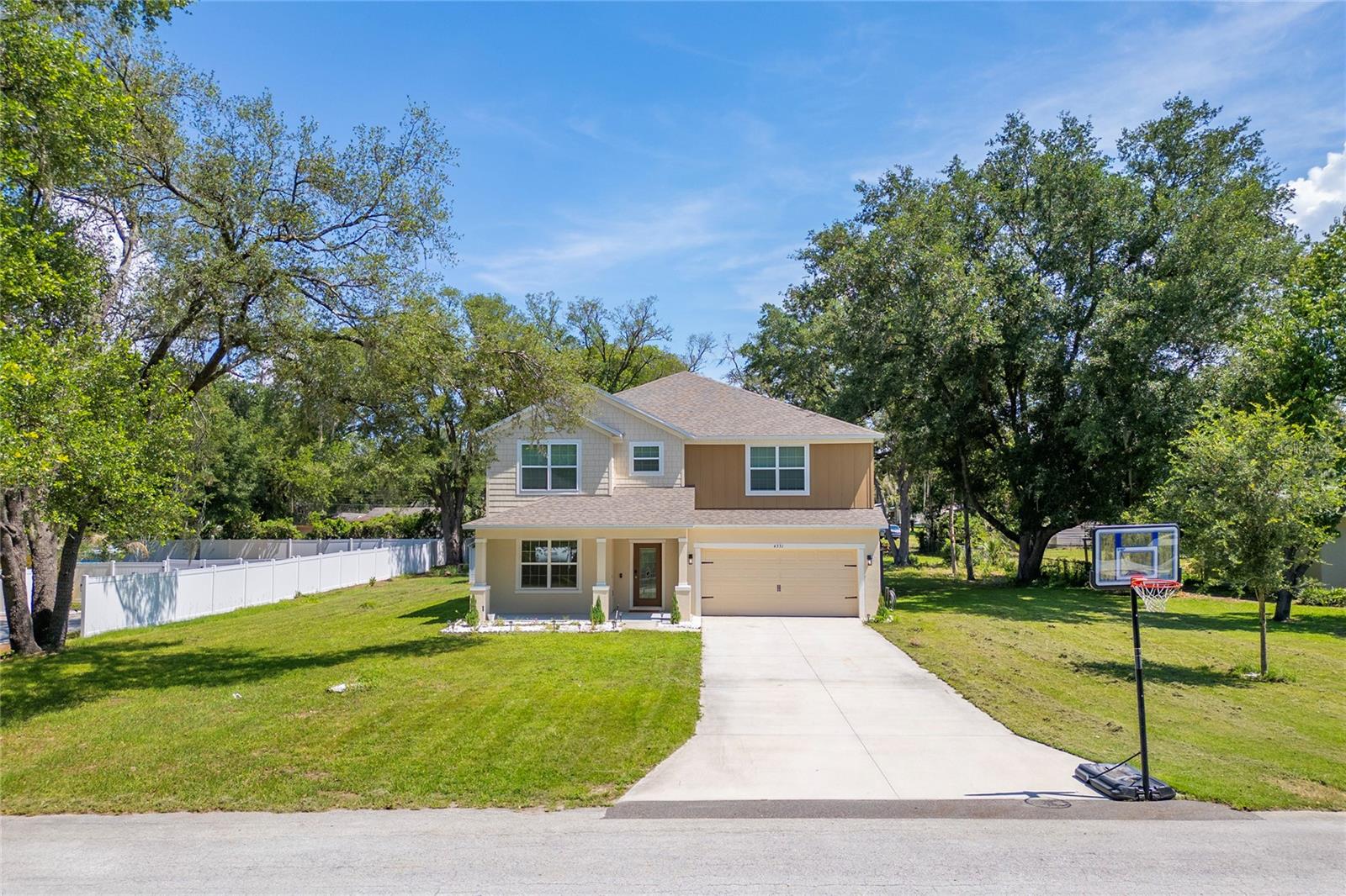 4331 Wayne Rd, Fruitland Park, FL 34731 photo