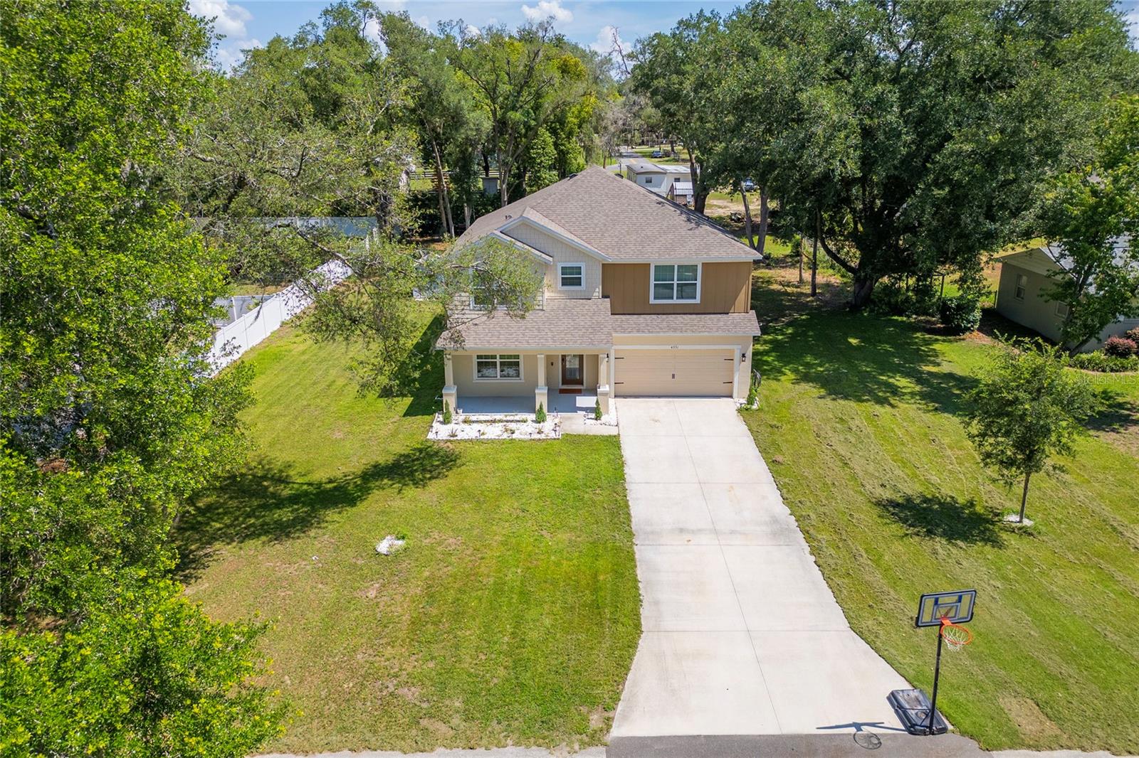 4331 Wayne Rd, Fruitland Park, FL 34731 photo