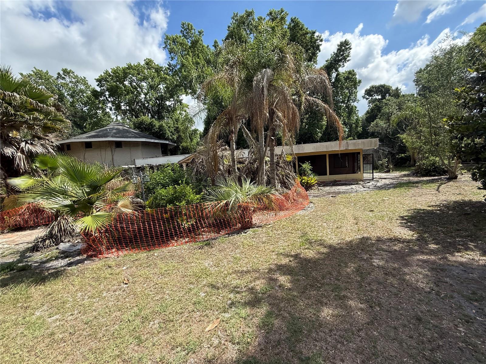 6904 Pinetree Ln, Lakeland, FL 33811