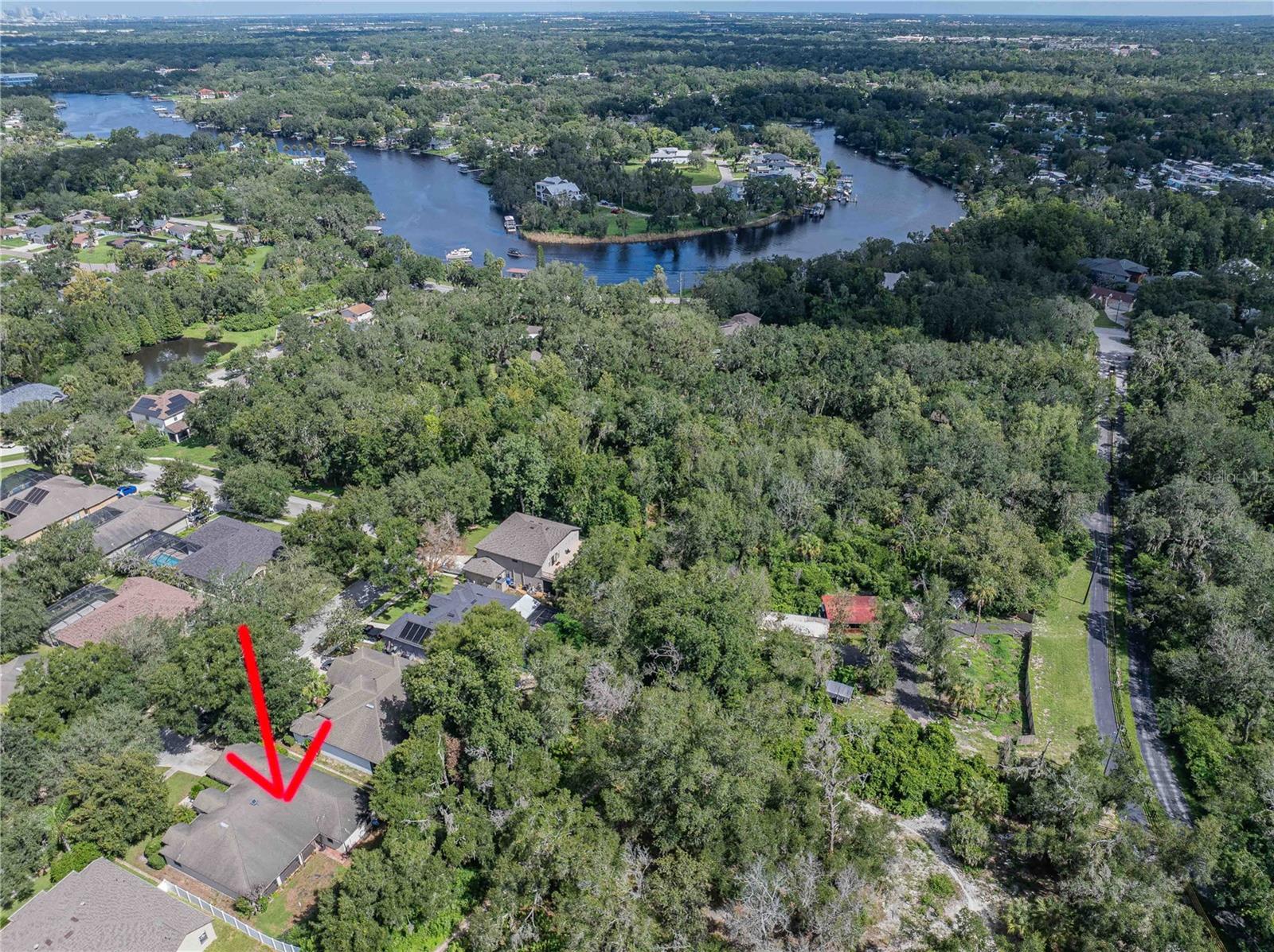 8834 Alafia Cove Dr, Riverview, FL 33569 photo