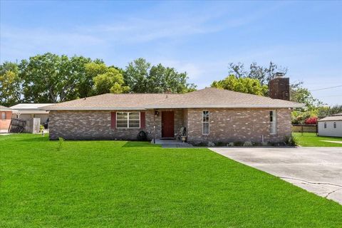 Single Family Residence in WINTER HAVEN FL 2010 OVERLOOK DRIVE.jpg
