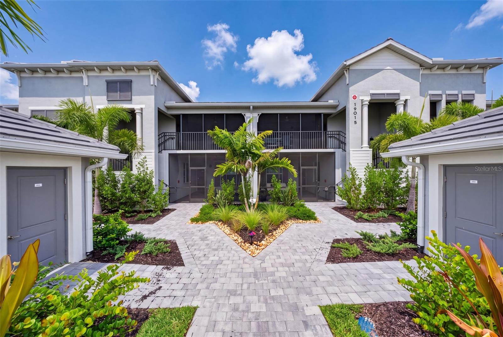 18911 Scallop Loop, Lakewood Ranch, FL 34211