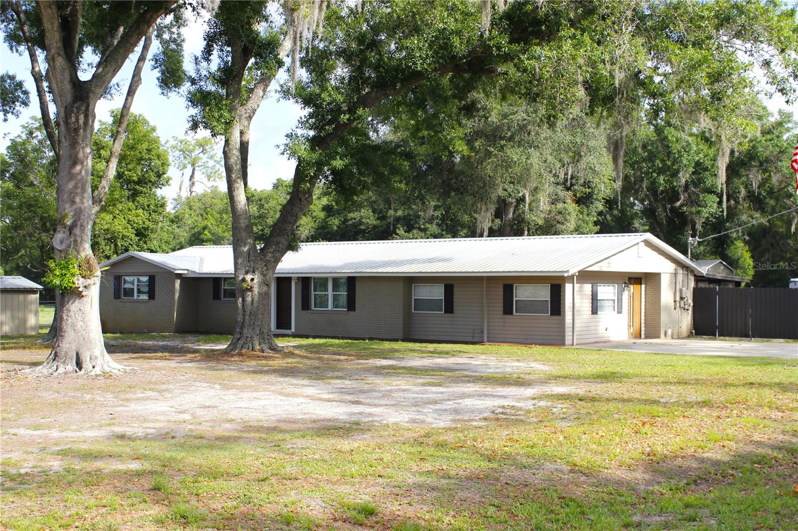 5009 Vaughn Rd, Plant City, FL 33565 photo