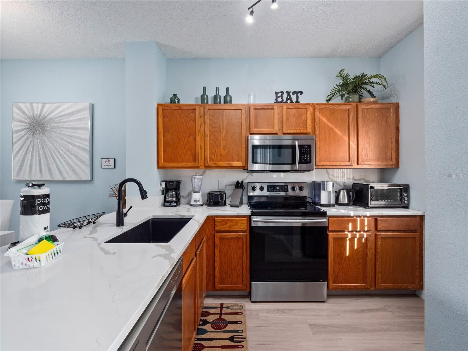 136 Pompano Beach Dr, Kissimmee, FL 34746 photo