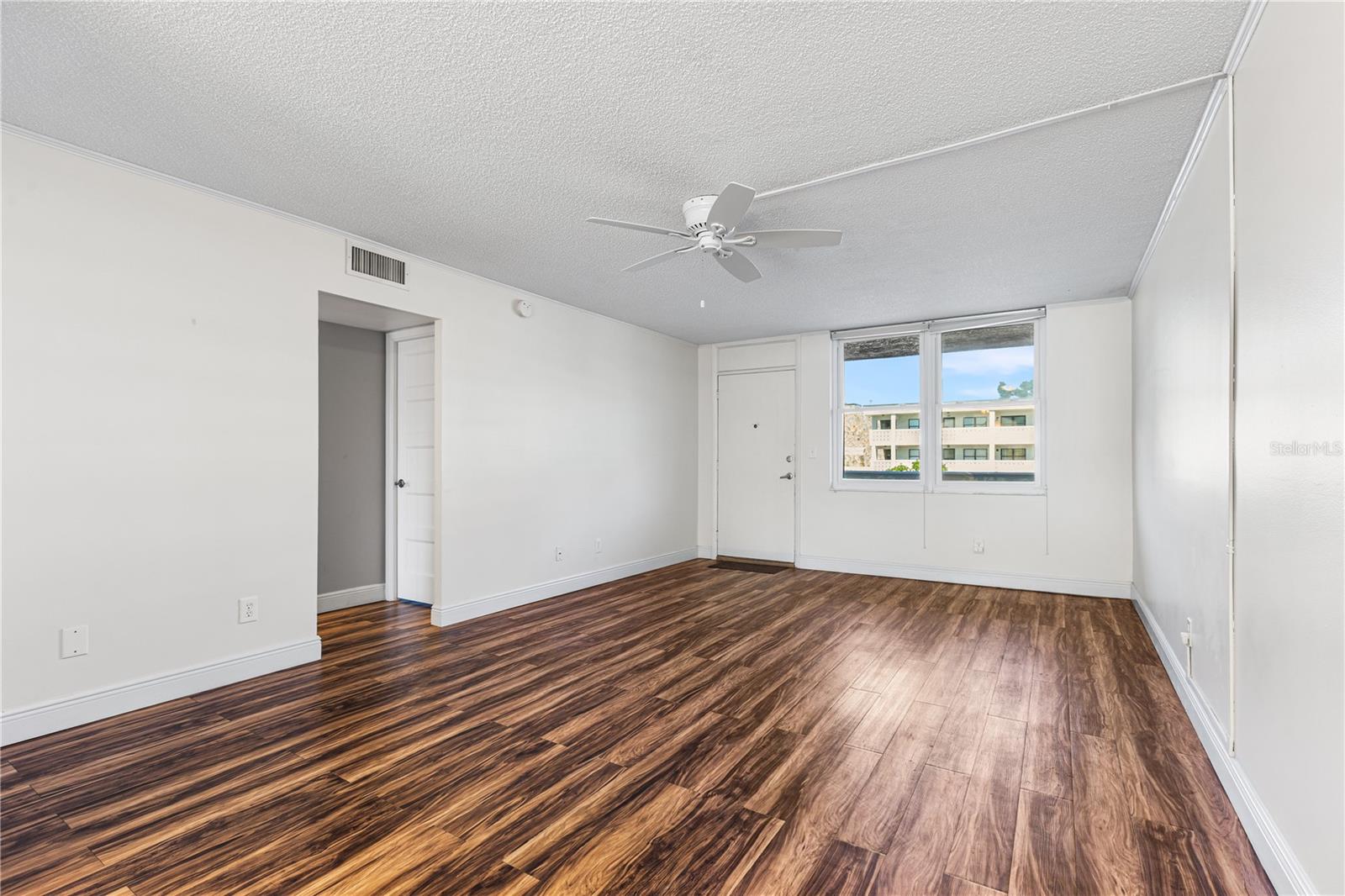 4915 Bay St #224, Saint Petersburg, FL 33703 photo
