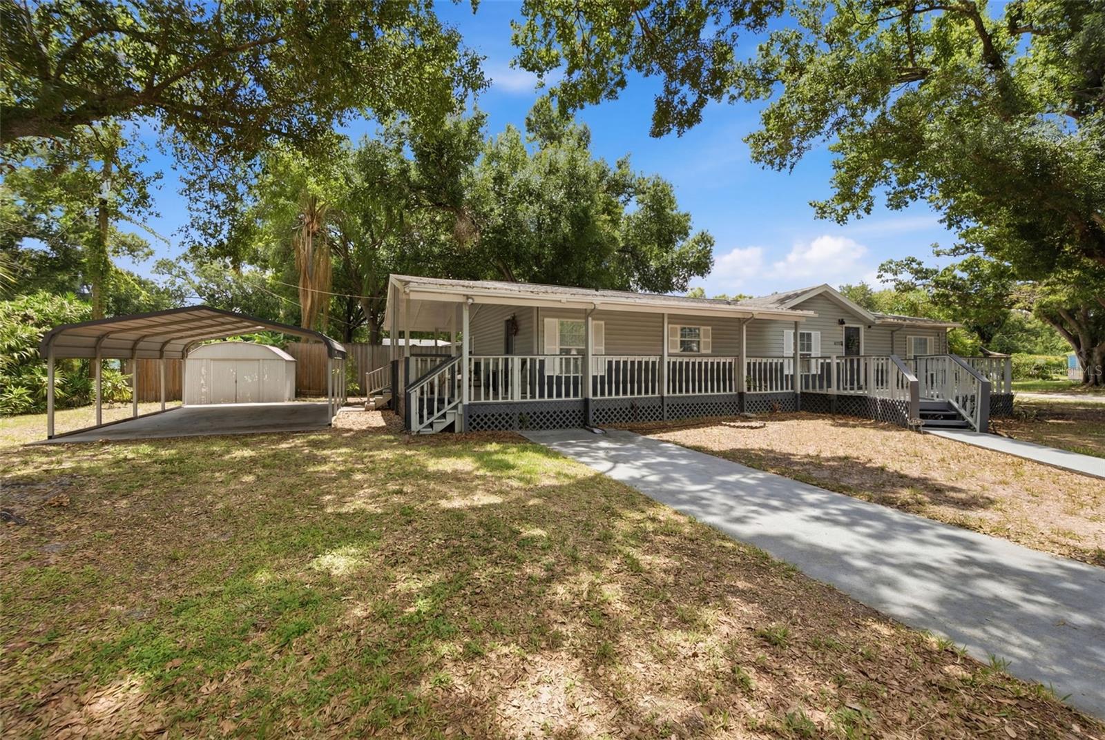 5203 N Mendenhall Dr, Tampa, FL 33603 photo