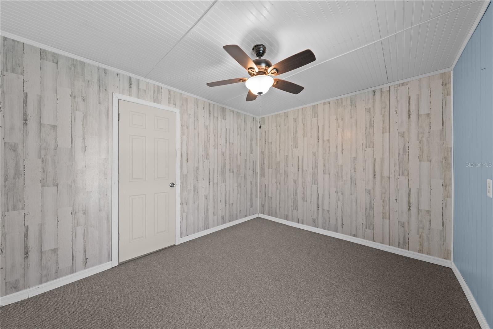683 John Hancock Ln, West Melbourne, FL 32904 photo