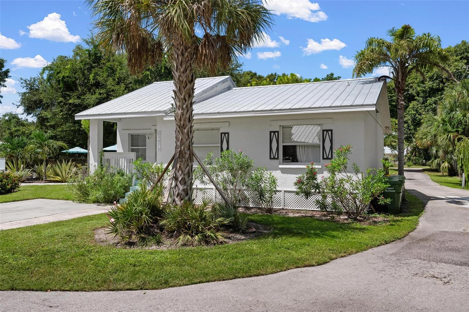 3476 Winton Ave, Sarasota, FL 34234 photo