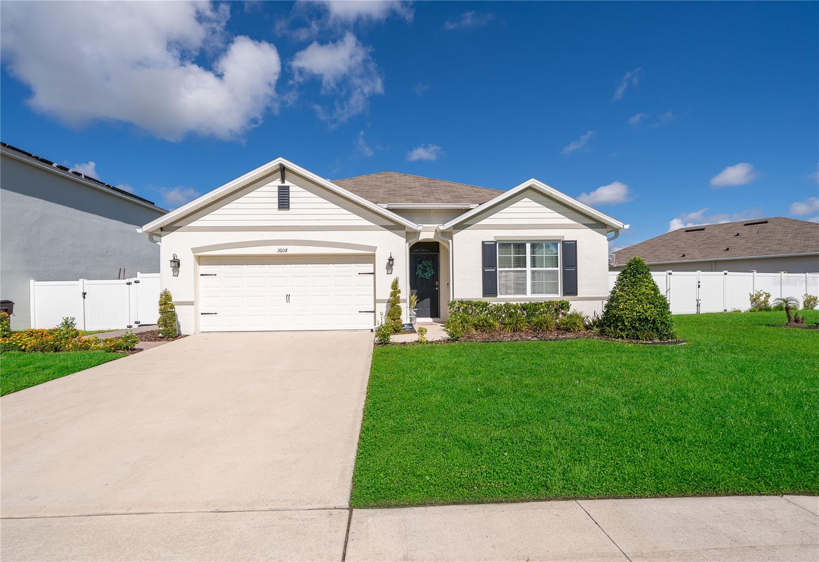 3608 Scarlet Oak Dr, Saint Cloud, FL 34772 photo