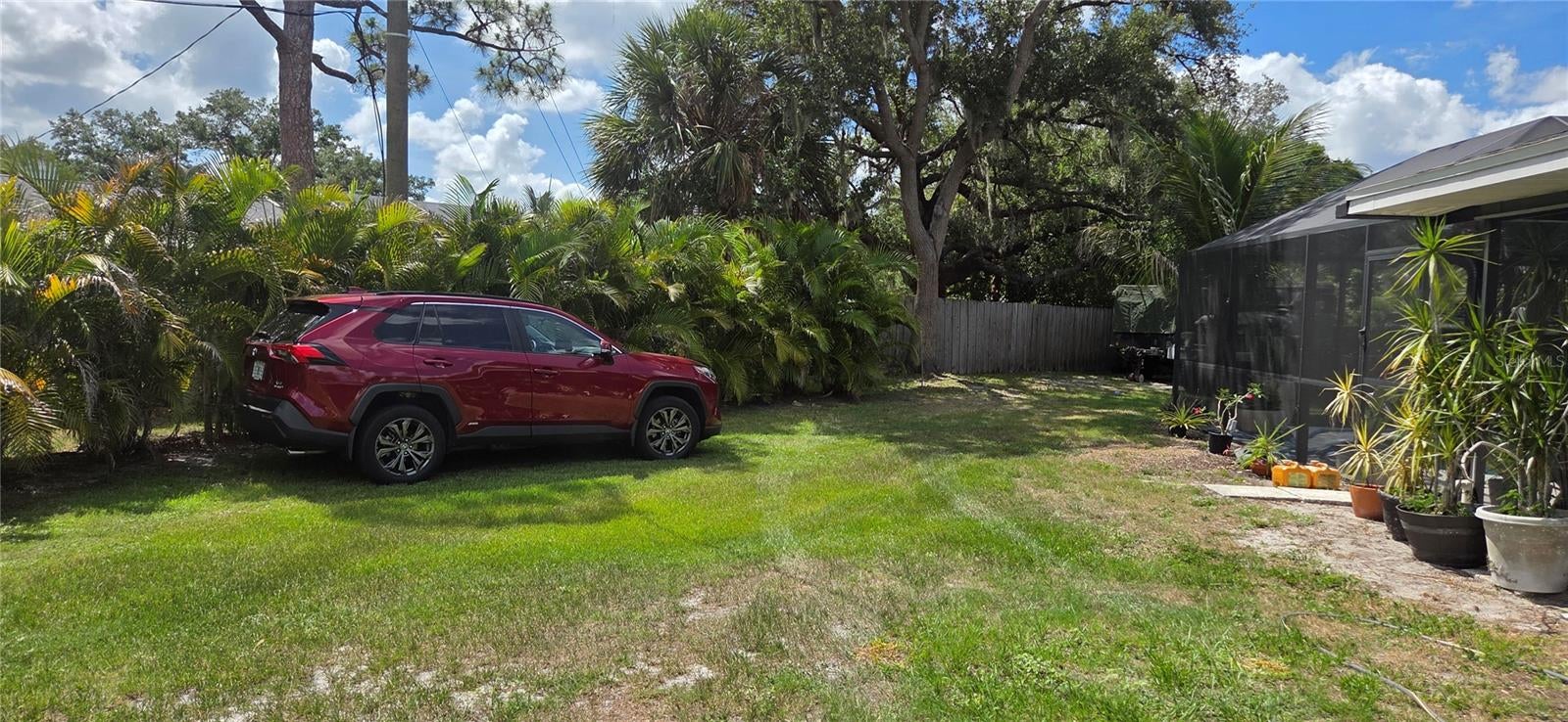 221 Dade Ave, Sarasota, FL 34232 photo