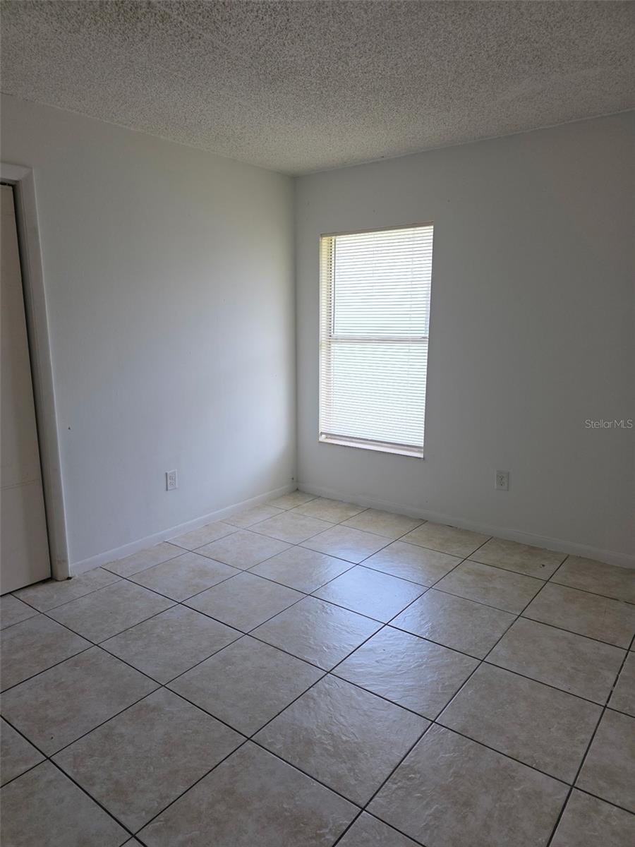 921 W Oak Ridge Rd #C, Orlando, FL 32809 photo