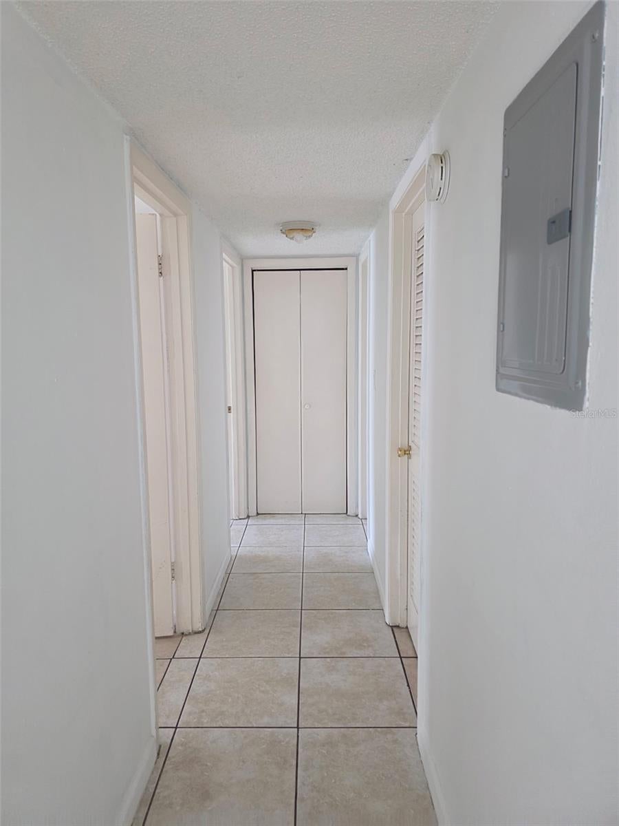 921 W Oak Ridge Rd #C, Orlando, FL 32809 photo