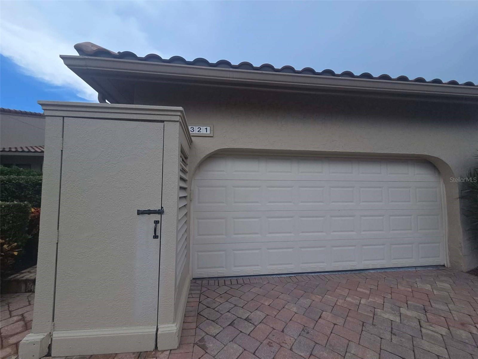 2321 Harbor Oaks Dr, Longboat Key, FL 34228 photo