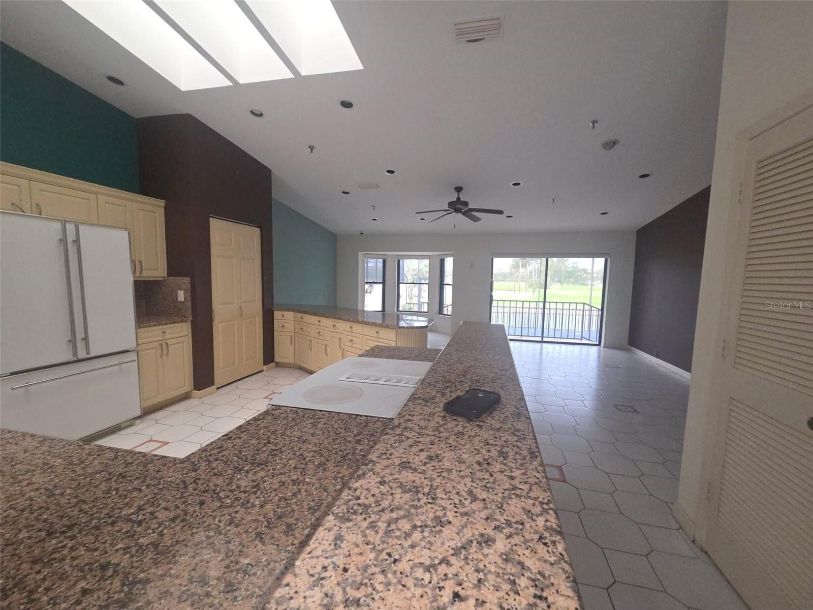 2321 Harbor Oaks Dr, Longboat Key, FL 34228 photo