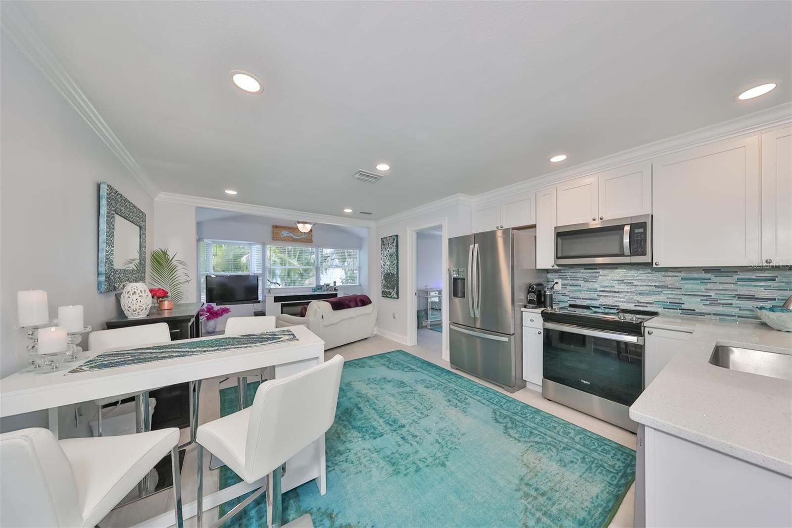 13004 Boca Ciega Ave, Madeira Beach, FL 33708 photo