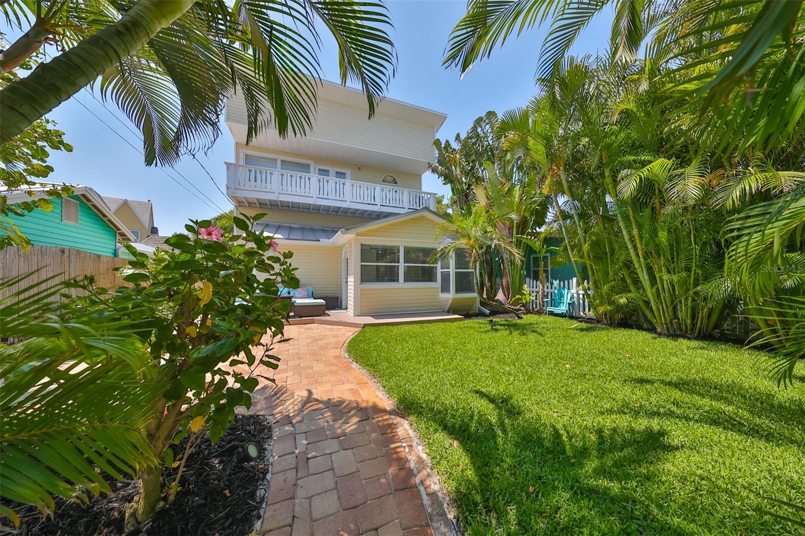 13004 Boca Ciega Ave, Madeira Beach, FL 33708 photo