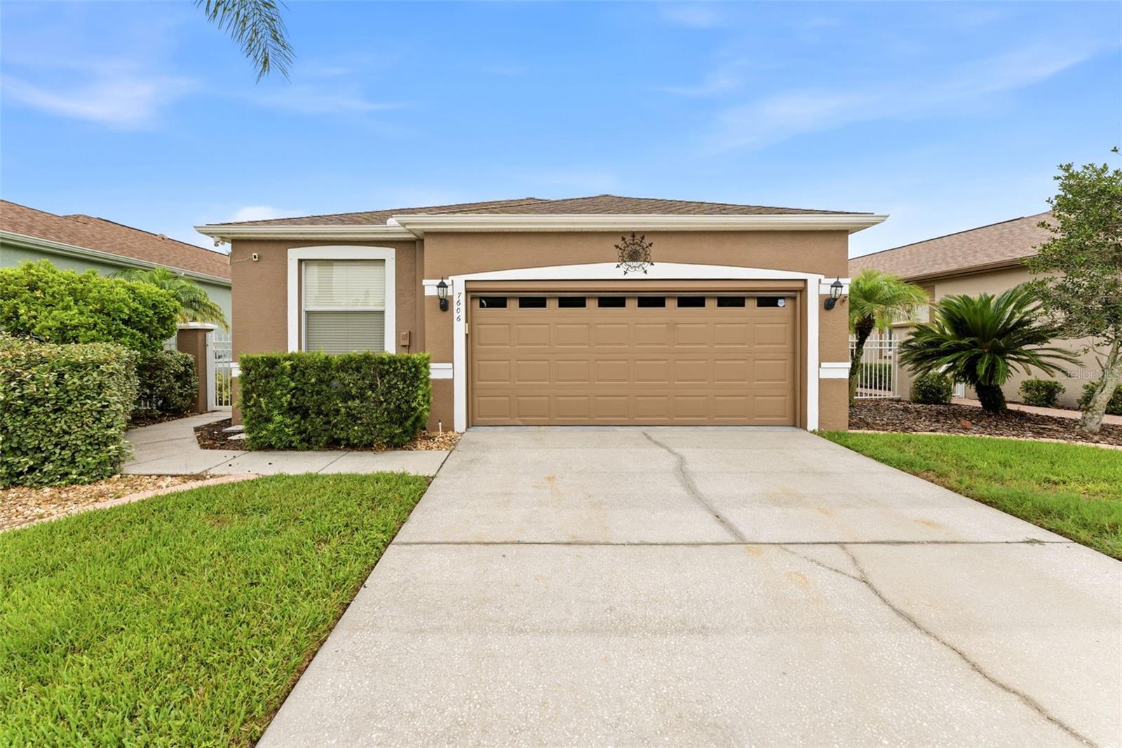 7606 Berna Ln, Land O Lakes, FL 34637 photo