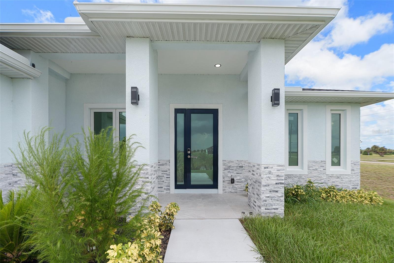 13 Teak Ln, Placida, FL 33946 photo