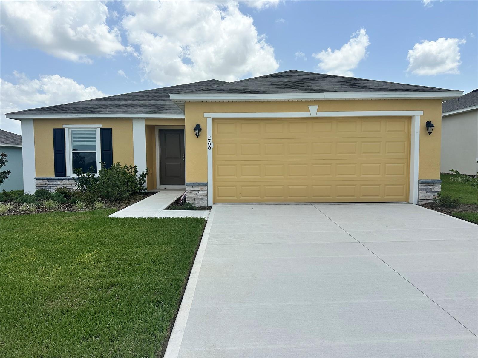 260 Spindlewood Blvd, Dundee, FL 33838
