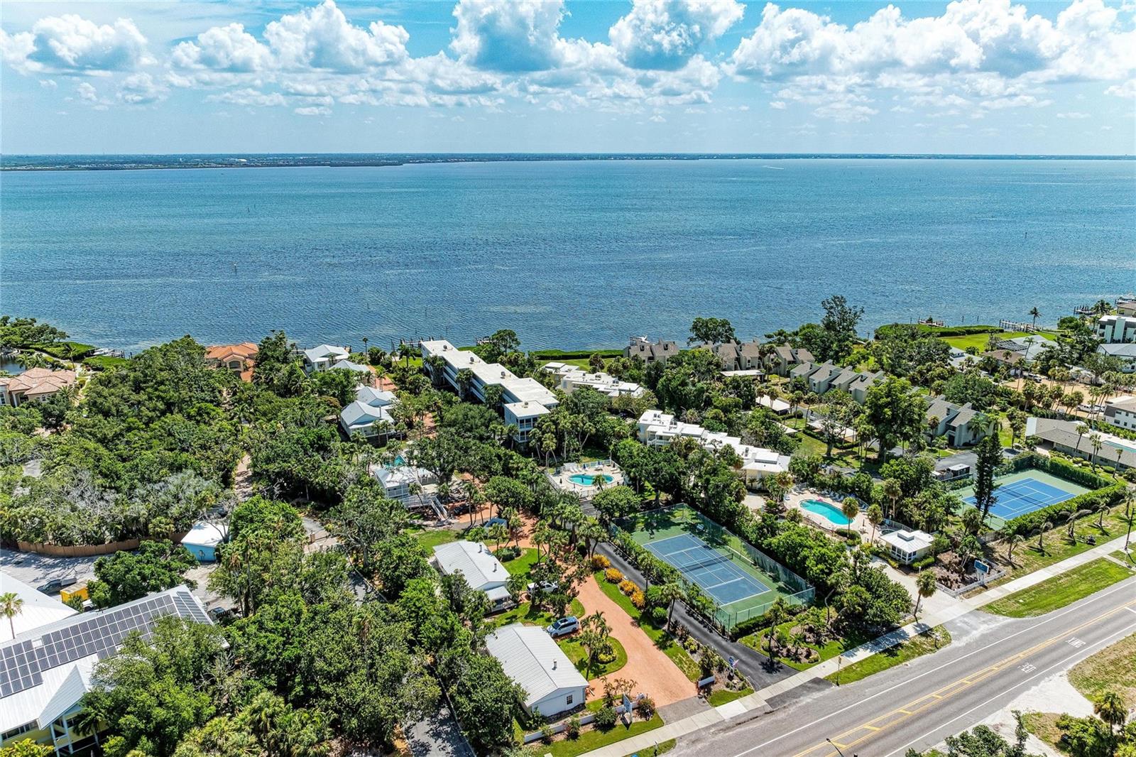 5320 Gulf Of Mexico Dr #204, Longboat Key, FL 34228 photo