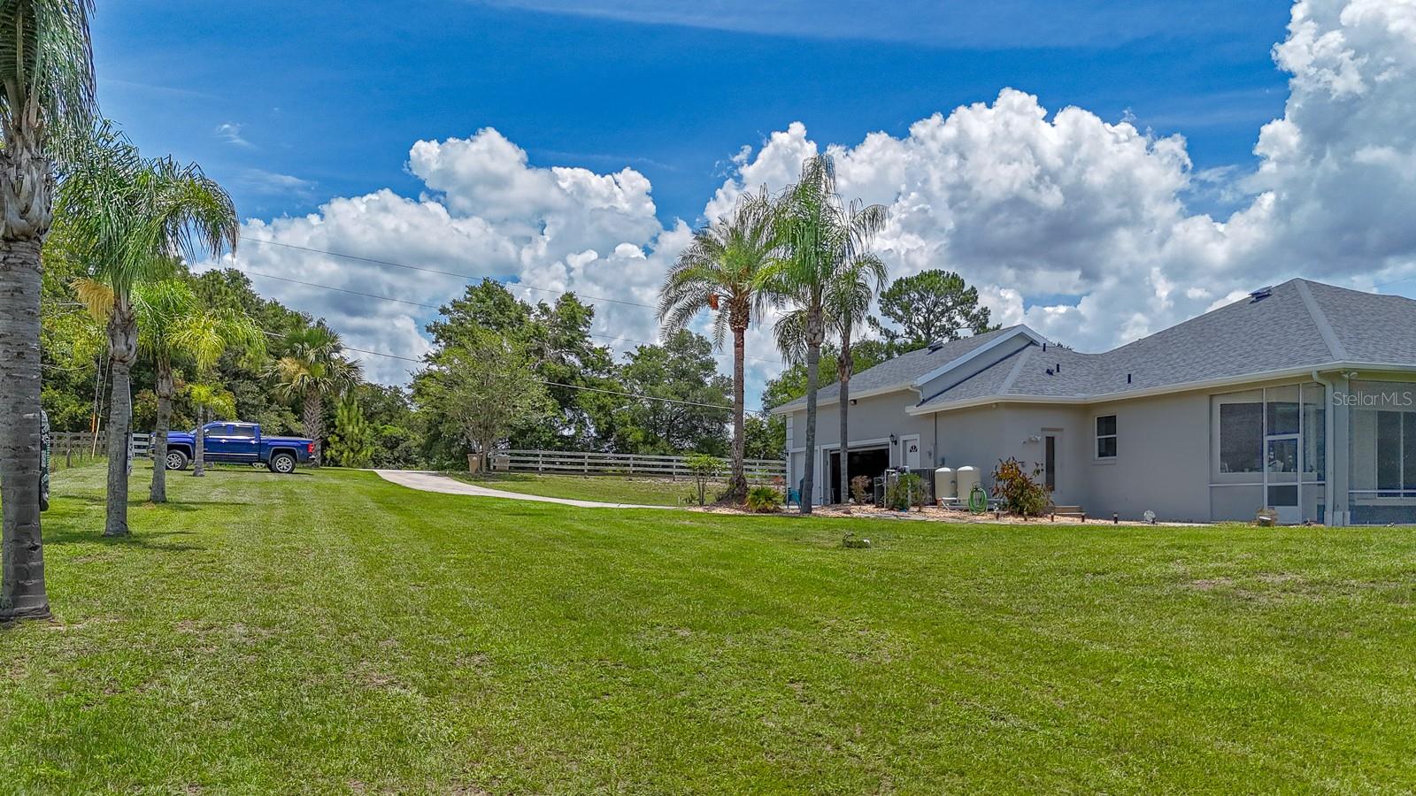 32025 Timberlake Dr, Mount Dora, FL 32757 photo