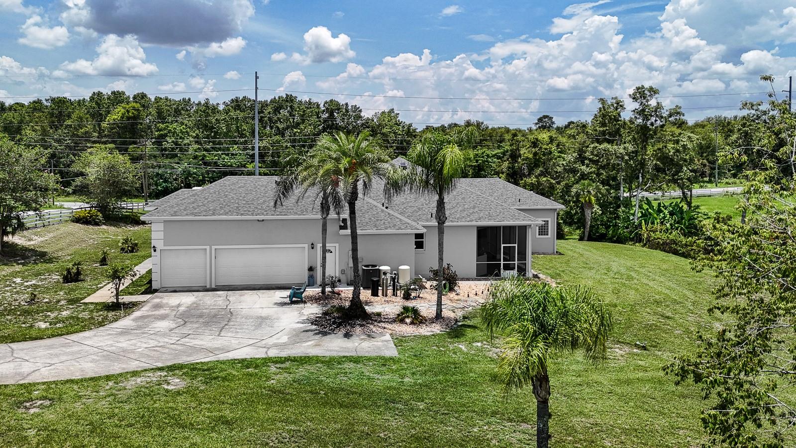 32025 Timberlake Dr, Mount Dora, FL 32757 photo