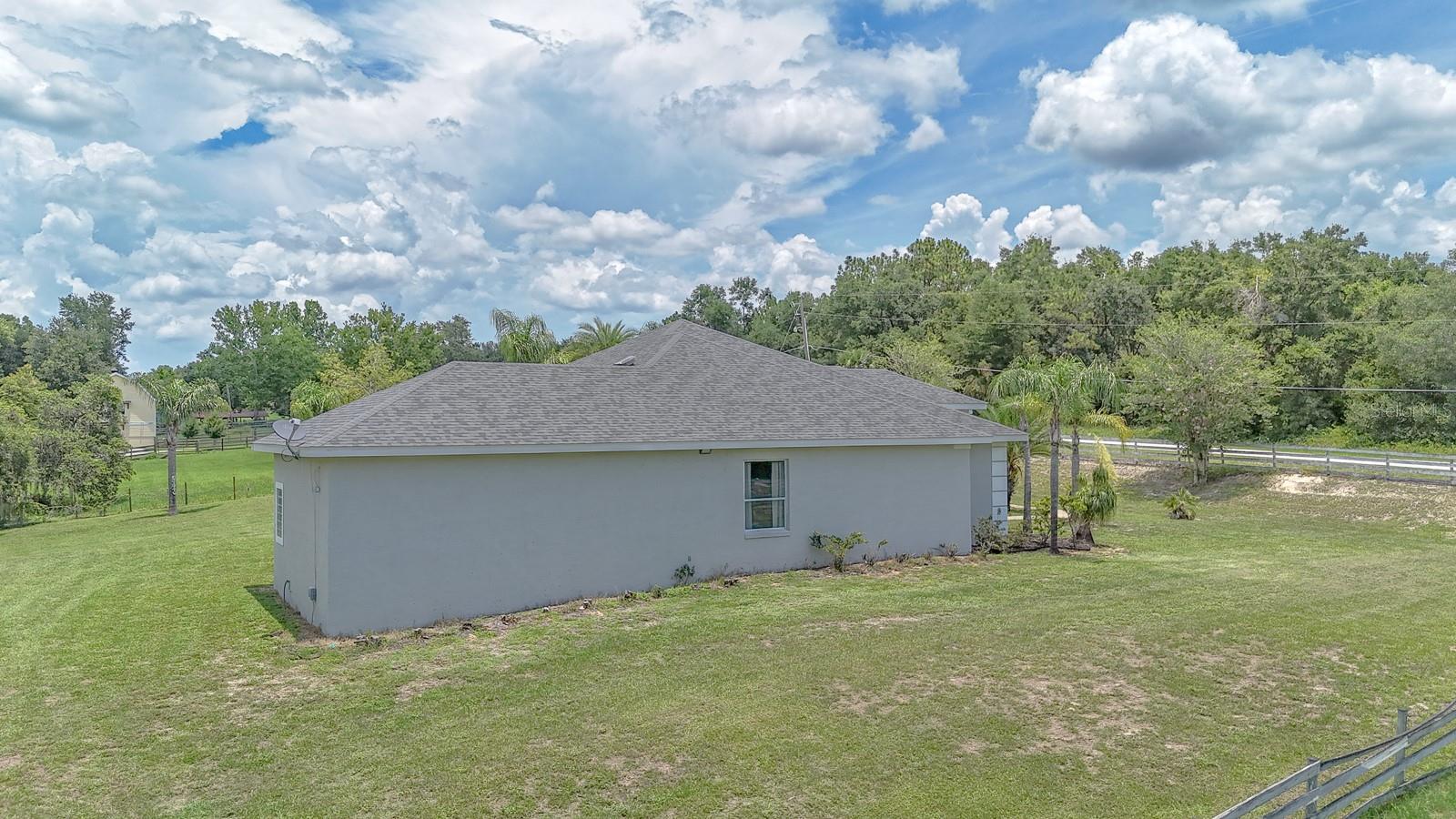 32025 Timberlake Dr, Mount Dora, FL 32757 photo