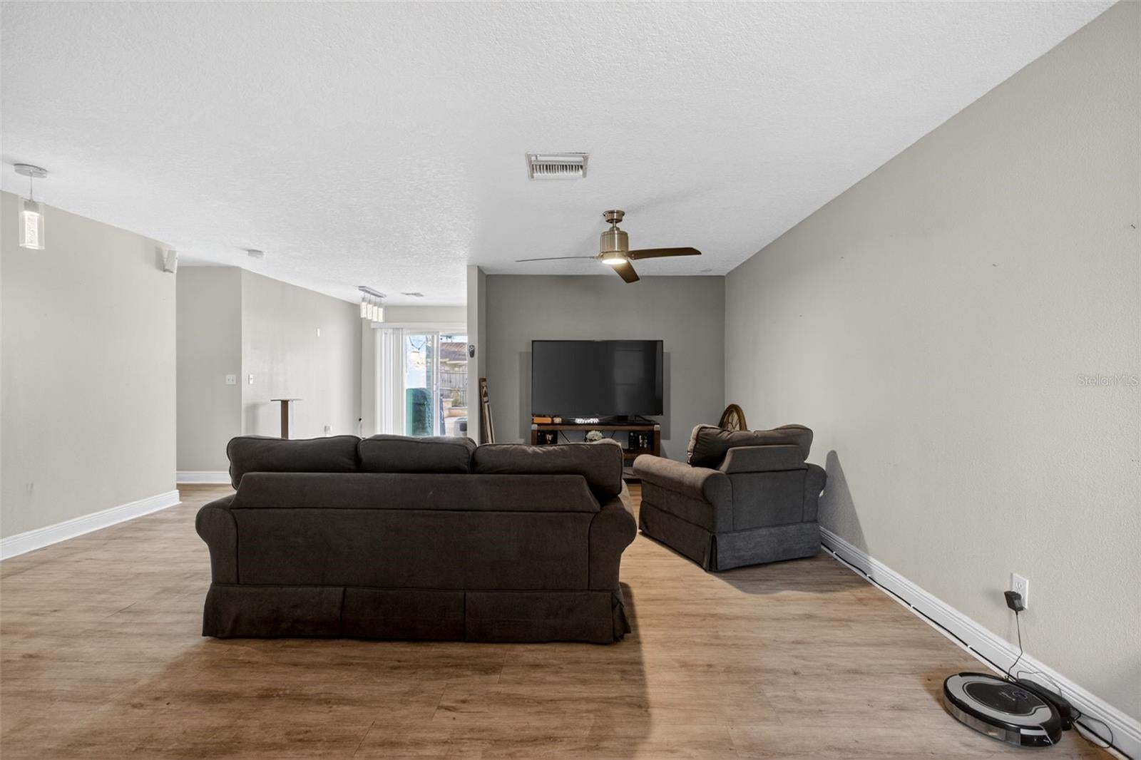 2738 Fireside Ct, Orlando, FL 32839 photo