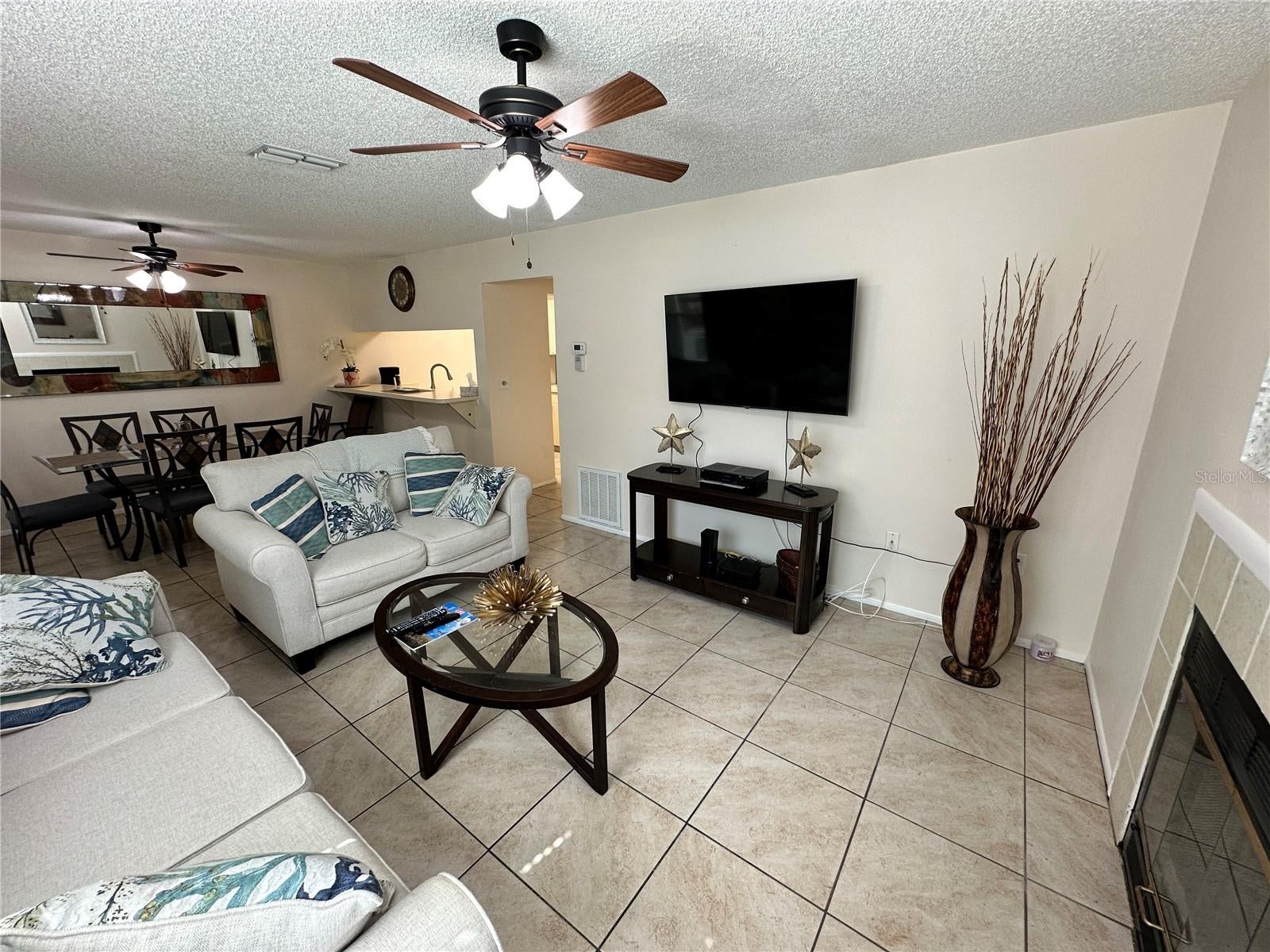 3846 59 Ave #3846, Bradenton, FL 34210 photo