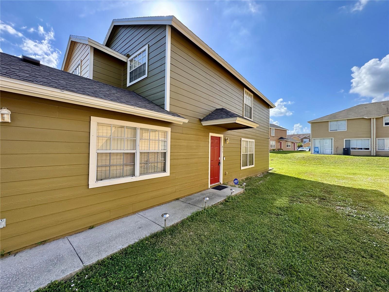 439 Coconut Palm Way, Davenport, FL 33897 photo