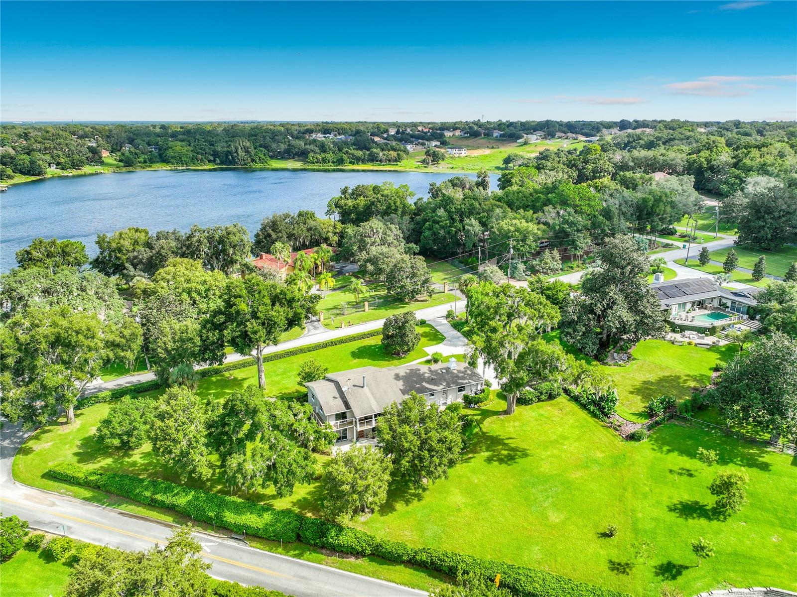 1800 Country Club Dr, Eustis, FL 32726 photo