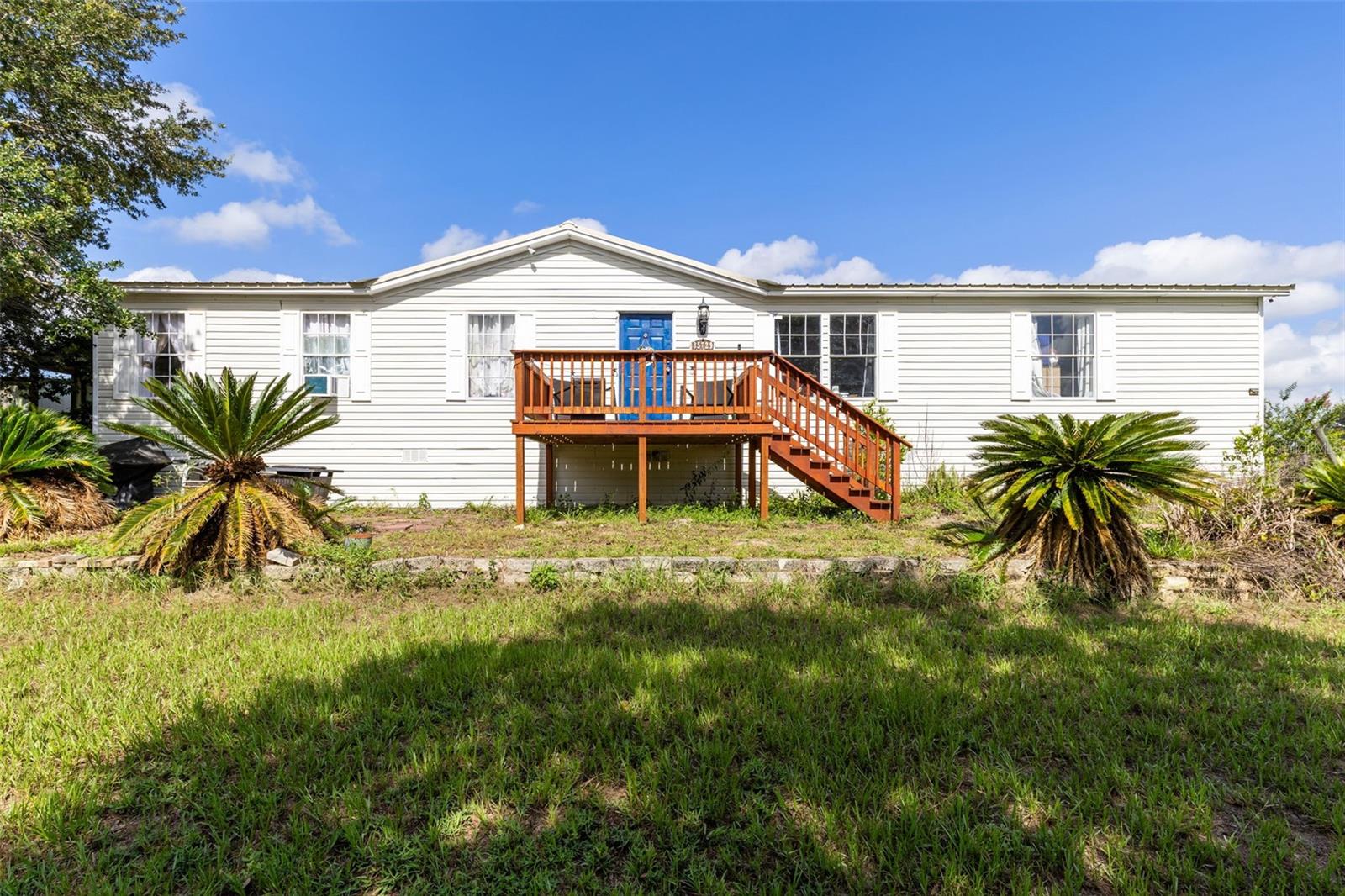 35729 Huff Rd, Eustis, FL 32736