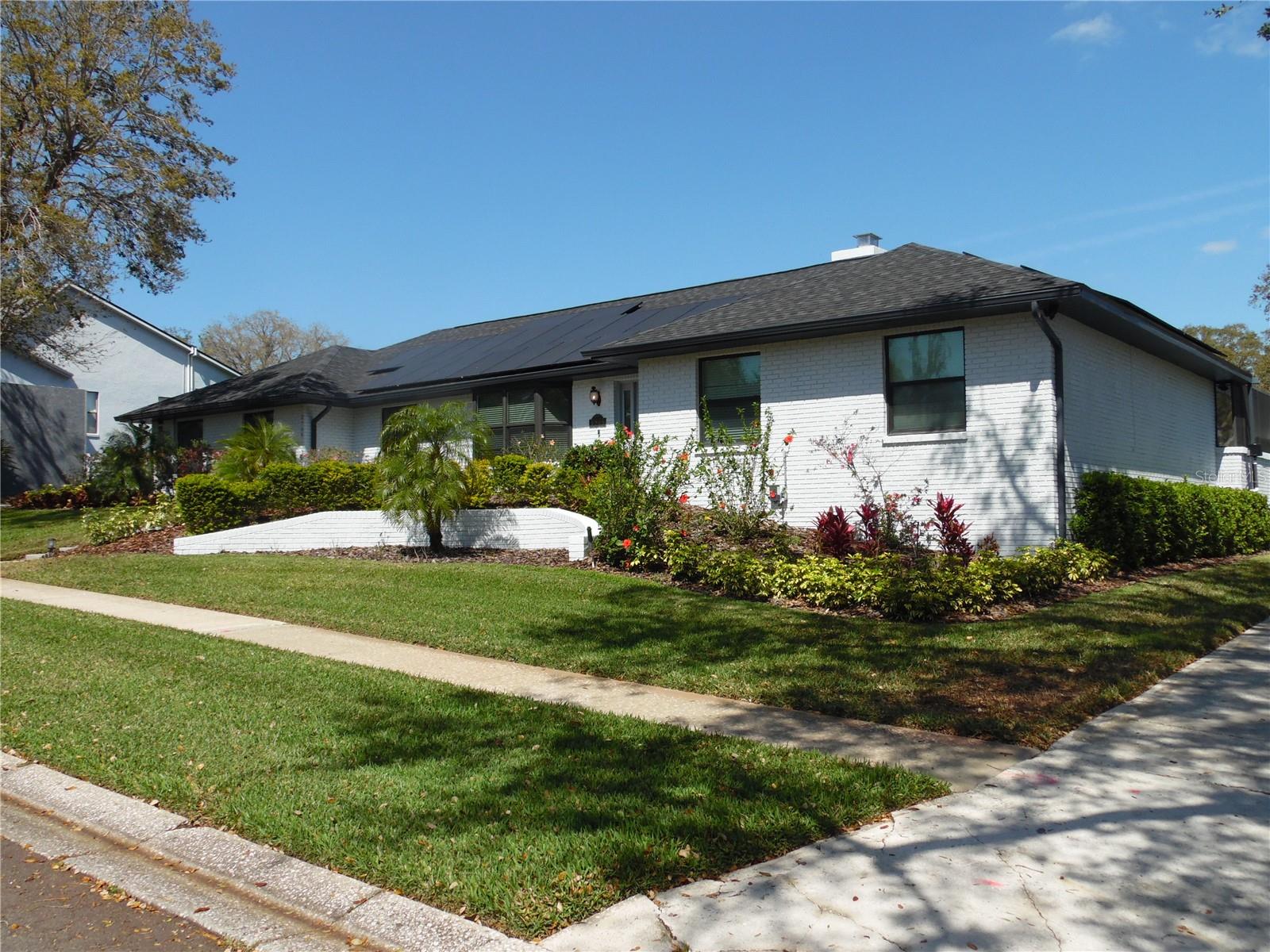 2709 Fairway View Dr, Valrico, FL 33596 photo
