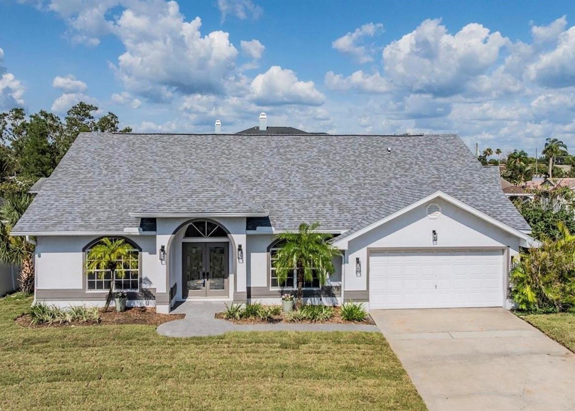 2127 Lagoon Dr, Dunedin, FL 34698