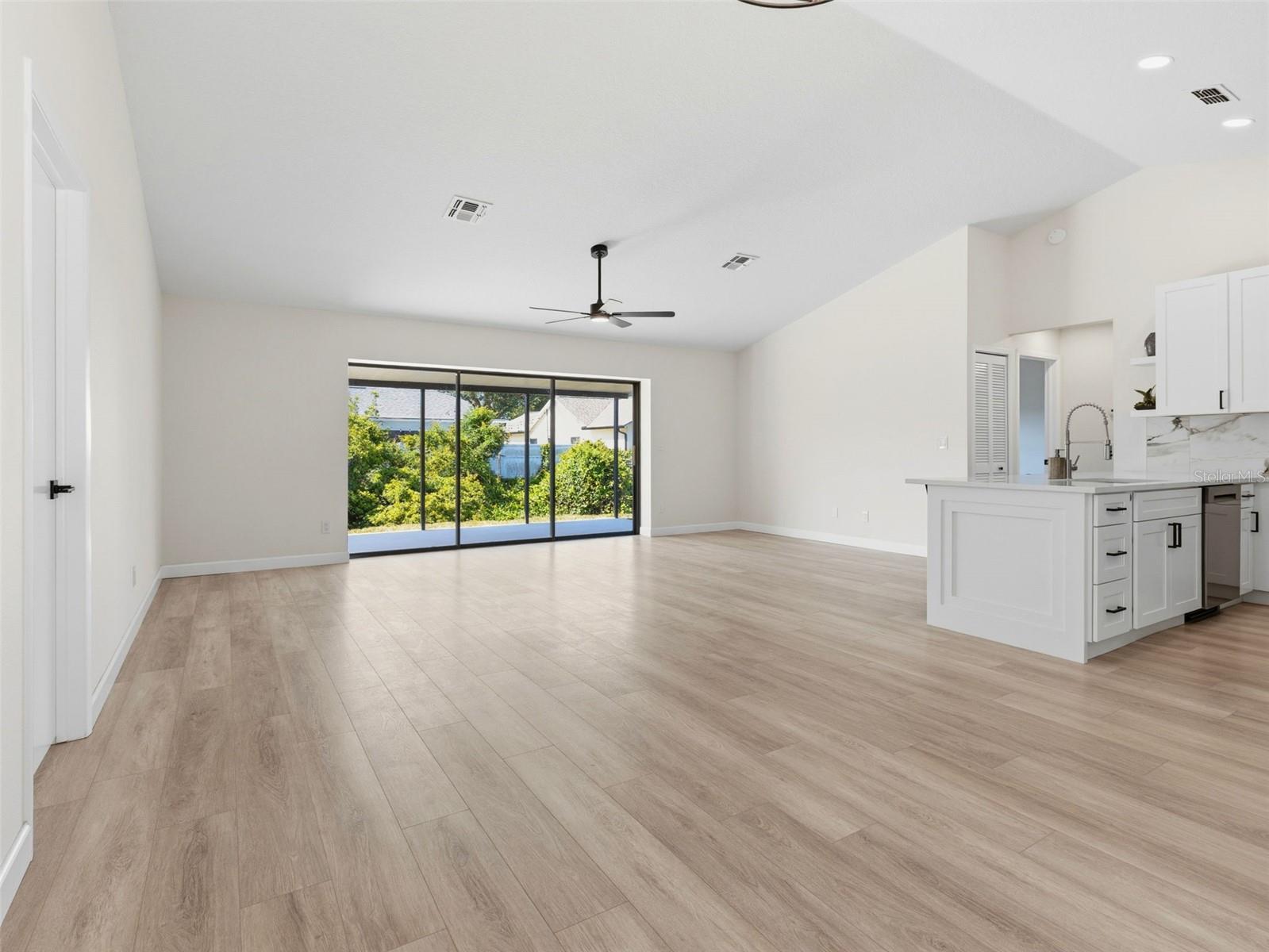 8452 Yearling Ln, New Port Richey, FL 34653 photo