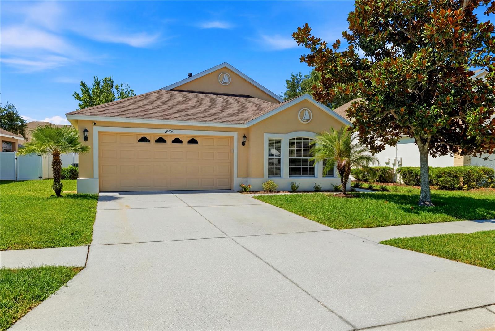 19406 Sunset Bay Dr, Land O Lakes, FL 34638 photo
