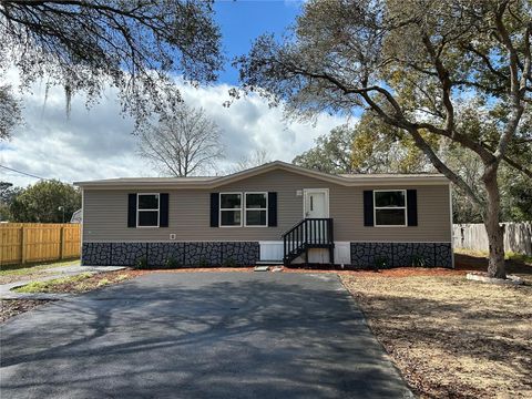 Manufactured Home in LEESBURG FL 34517 LARALACK AVENUE.jpg