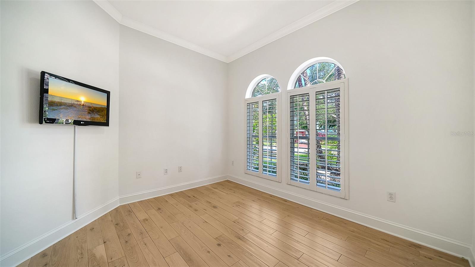 1704 Fortuna St, Sarasota, FL 34239 photo