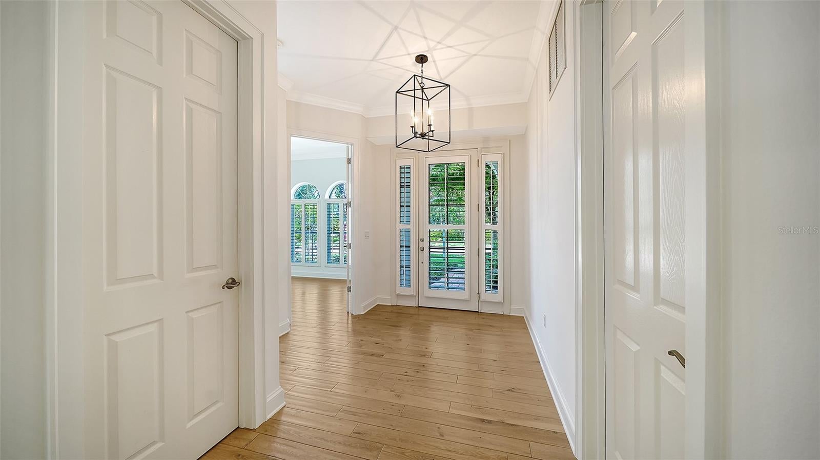 1704 Fortuna St, Sarasota, FL 34239 photo