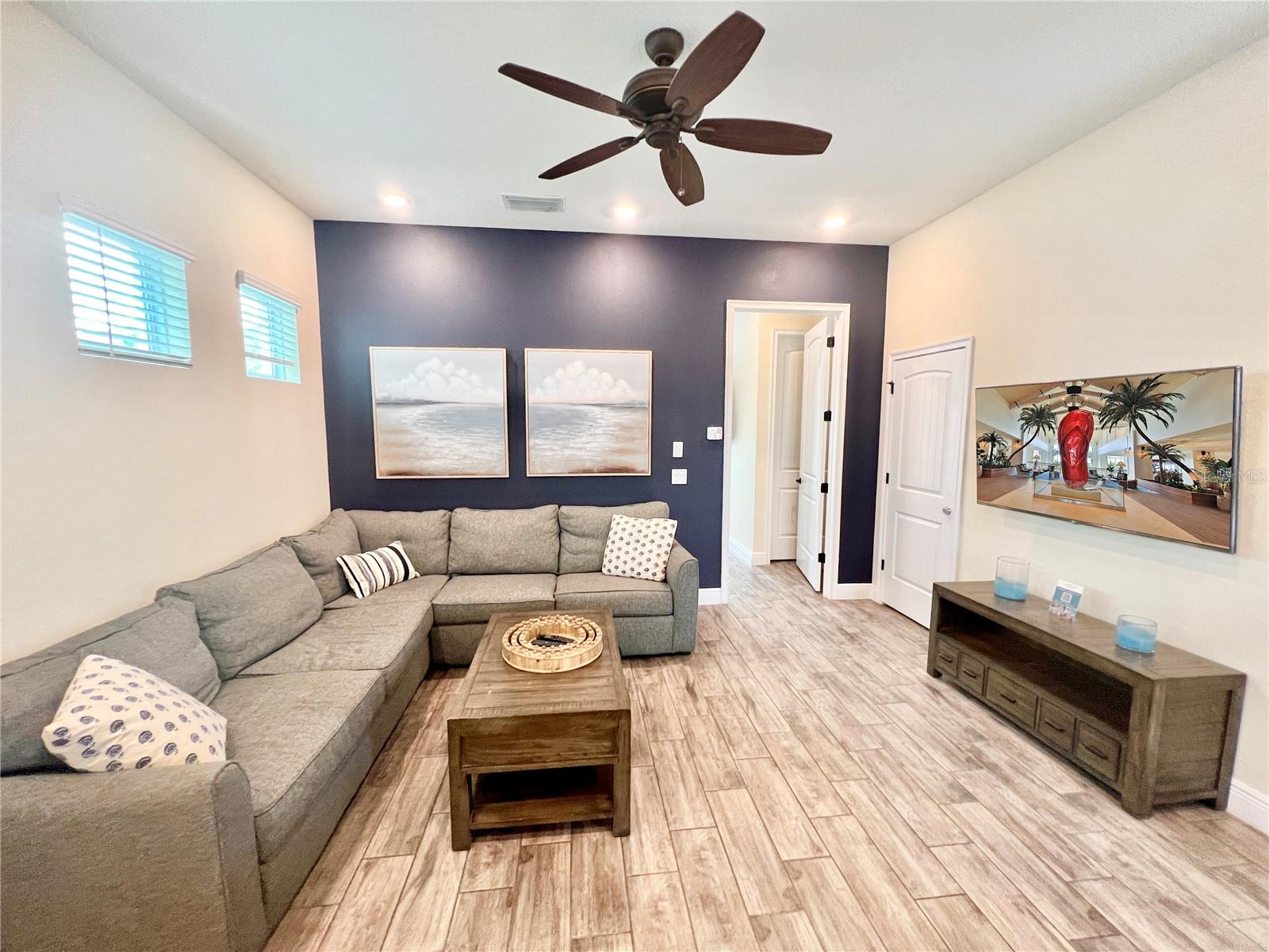 8067 Knee Deep Rd, Kissimmee, FL 34747 photo