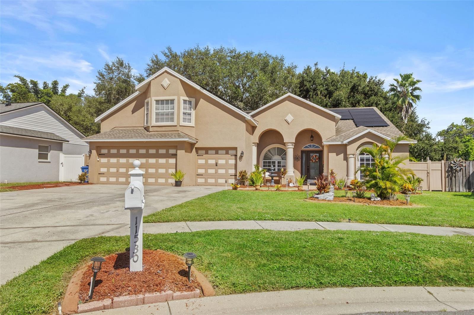 11530 Andy Dr, Riverview, FL 33569 photo