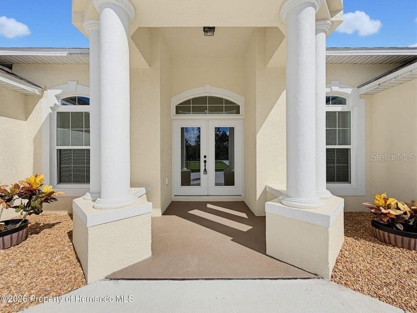10389 Marvista Ct, Weeki Wachee, FL 34614 photo