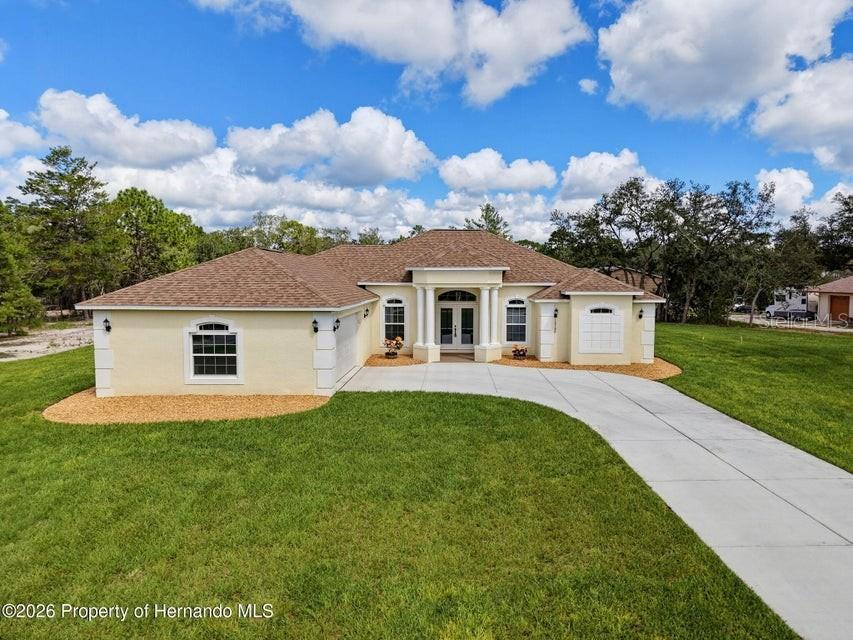10389 Marvista Ct, Weeki Wachee, FL 34614
