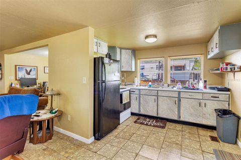 Single Family Residence in NOKOMIS FL 409 OLIVE AVENUE 6.jpg