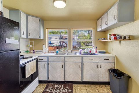 Single Family Residence in NOKOMIS FL 409 OLIVE AVENUE 7.jpg