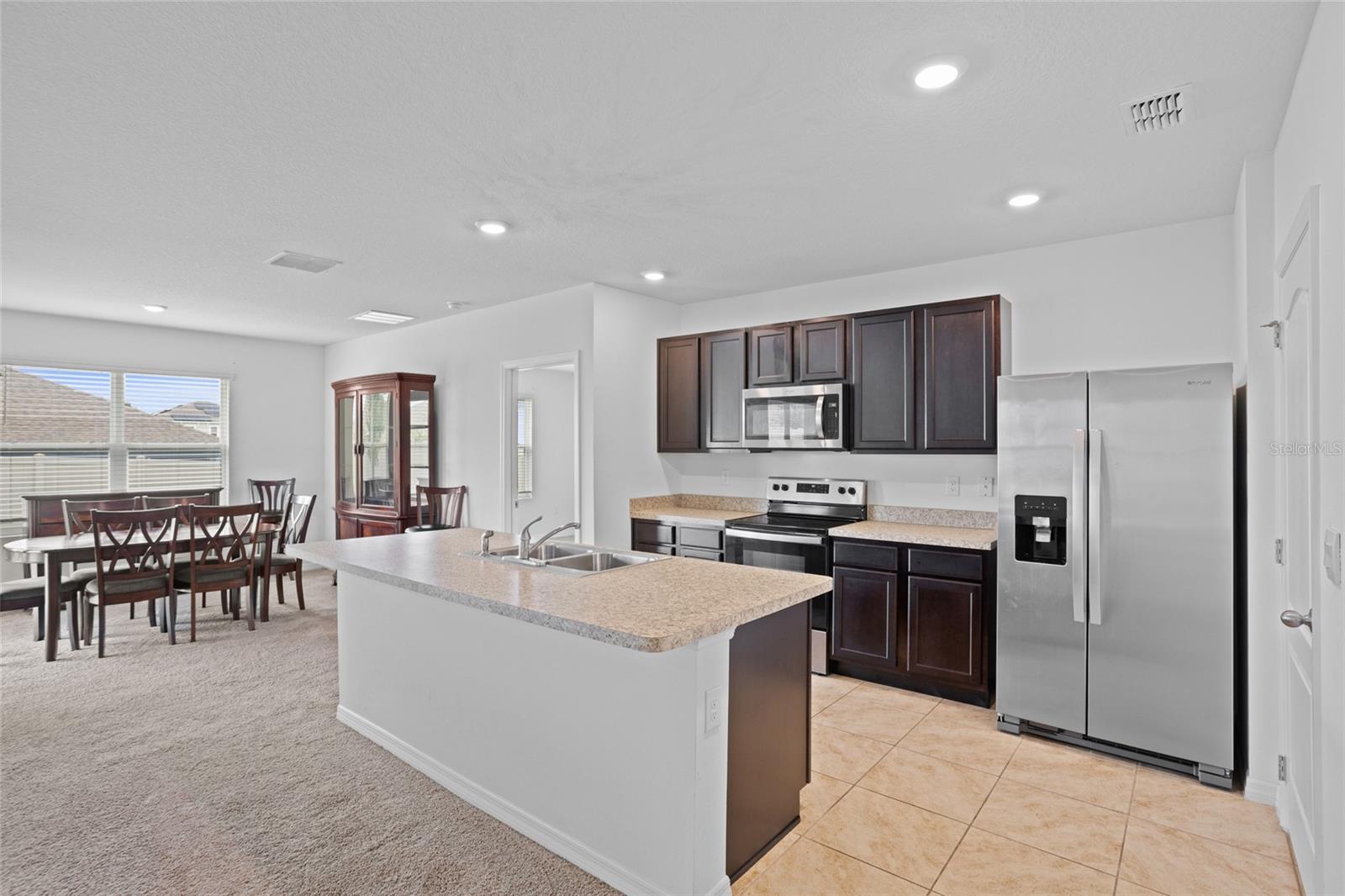 2143 Kalin Way, Tavares, FL 32778 photo